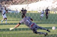 Gol de pnalti de Nen, o 3 do Vasco