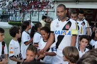 Rodrigo entrando em campo