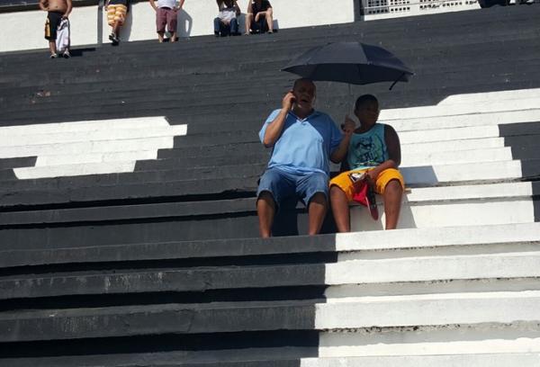 Paulo Roberto, Deyvid e a sombrinha: flamenguistas no lado vascano