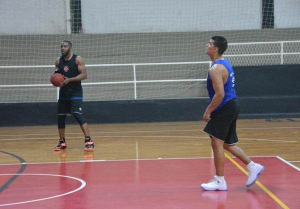 Jeff (esquerda) e Collum (direita)