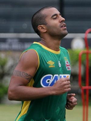 Julio Cesar deve ter permanncia no Vasco definida em breve