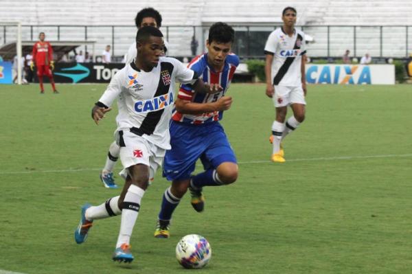 Matheus Peixe substituiu Hereda no clssico