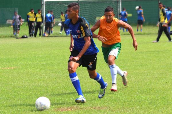 Alexandre puxa contra-ataque vascano
