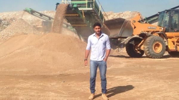 Bruno Bosi  um dos que cuidam da usina de reciclagem no Esprito Santo