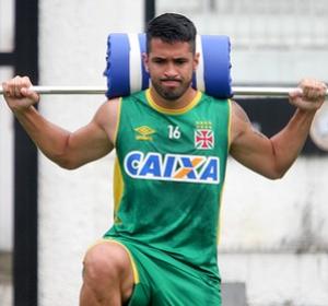 Luan fez trabalhos fsicos durante tratamento de dores no pbis