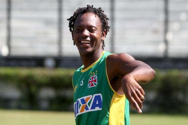 O meia Andrezinho projeta uma vitria do Vasco sobre o Bangu