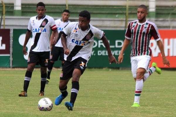 Manoel fez sua primeira partida como titular