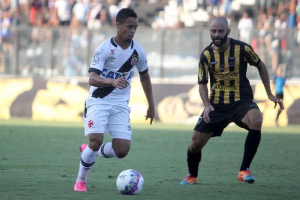 Yago Pikachu em ao durante o Carioca