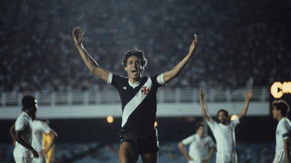 Roberto Dinamite em ao pelo Vasco da Gama