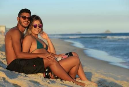 Henrique e a namorada Karol