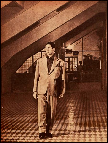 Ondino Viera, sob a social do Estdio Vasco da Gama - 1945 (revista O Cruzeiro)