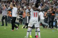 Jogadores comemoram ttulo