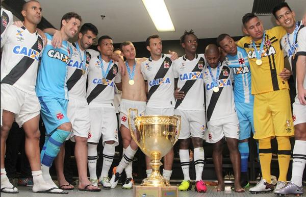 Vasco ter pouco tempo para comemorar o ttulo carioca, j que enfrenta CRB pela Copa do Brasil nesta quarta-feira