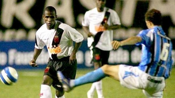 Thiago Maciel jogou quatro anos no Vasco