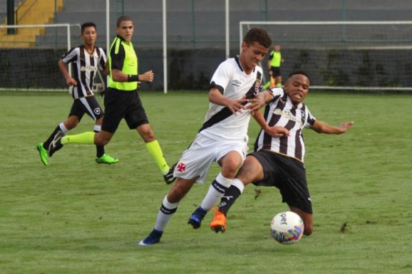 Borsatto supera marcador do Botafogo