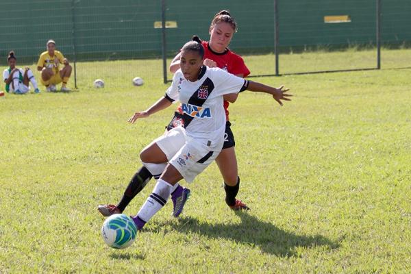 Rayane foi a artilheira na primeira fase da Liga Ouro