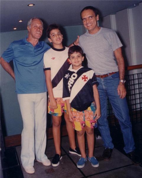 Pedro Valente com Ademir Menezes