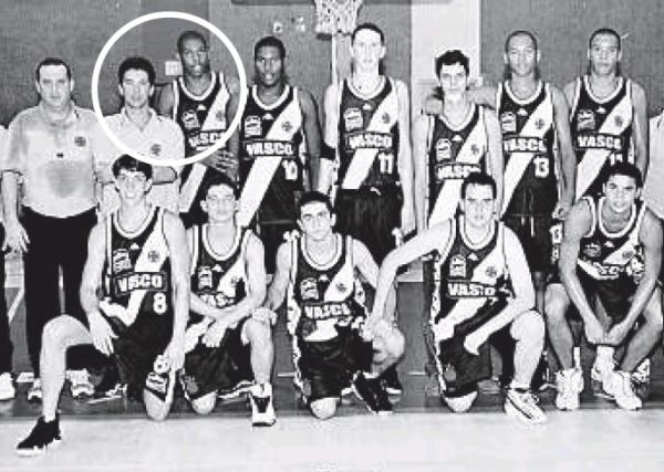 No detalhe, Christiano e Nen no ttulo infantl-juvenil, em 1999