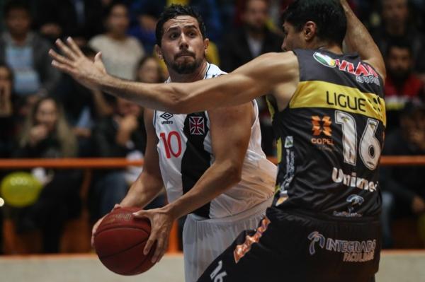 Damin em ao no jogo 1 da final