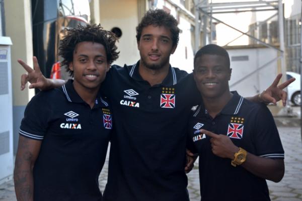 Paulo Vitor, Hugo Borges e Robinho