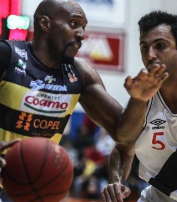 Ted foi o cestinha do jogo