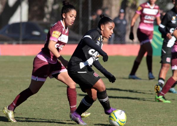 Rayane deixou a sua marca contra a Ferroviria