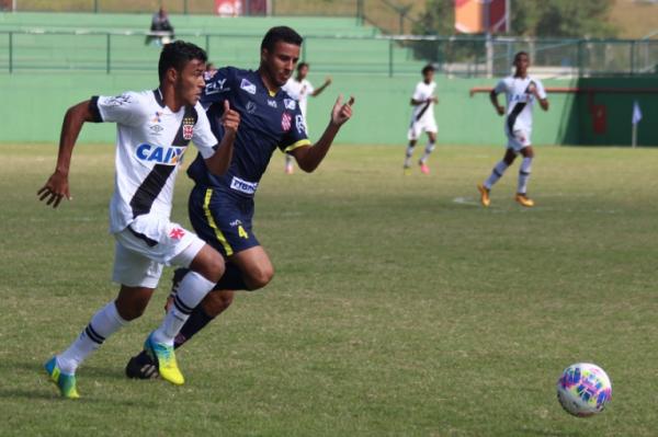 Gernimo tambm marcou contra o Bangu