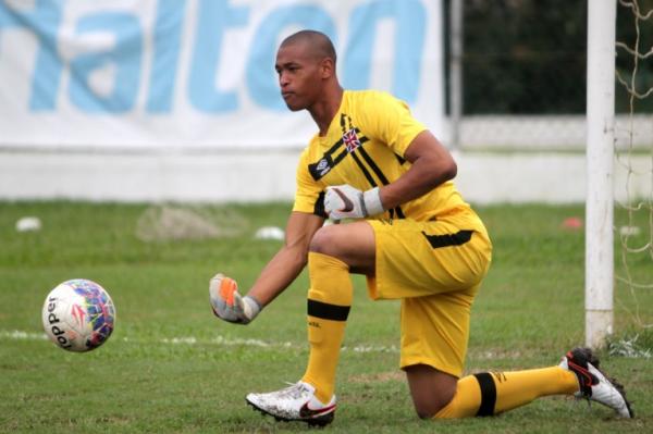 Luco  titular do sub-15 vascano