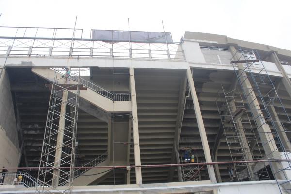 Manuteno preventiva comeou com a estrutura da arquibancada