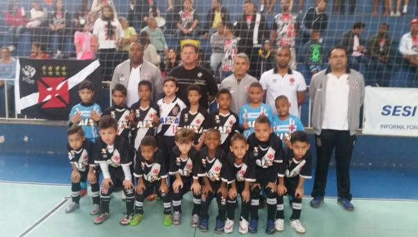 Time sub-07 conquistou mais um ttulo para o Vasco da Gama