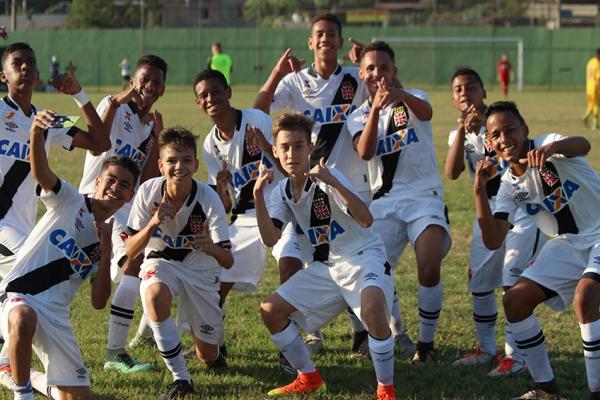 Vascanos comemoram o segundo gol