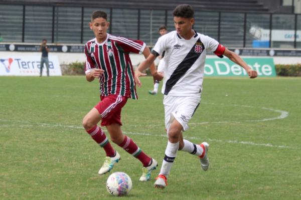 Joo Victor Souza em ao contra o Fluminense