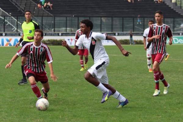 Talles Magno foi o autor do nico gol cruzmaltino