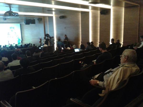 Presidente Eurico Miranda acompanha sorteio na sede da CBF