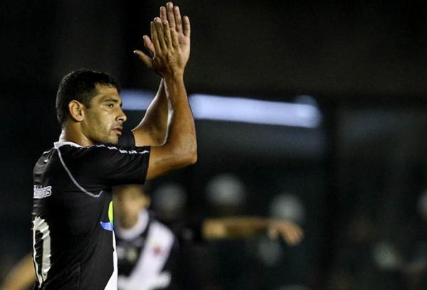 Diego fez tima temporada em 2011; ficou no Vasco at julho de 2012
