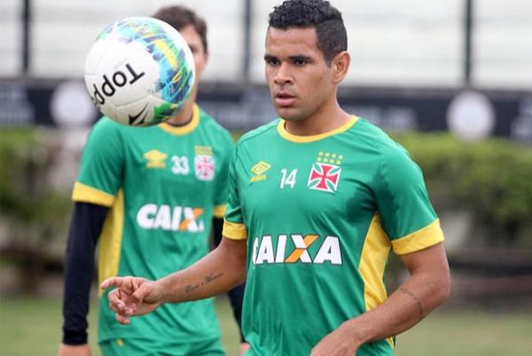Ederson vem mostrando faro de gols pelo Vasco
