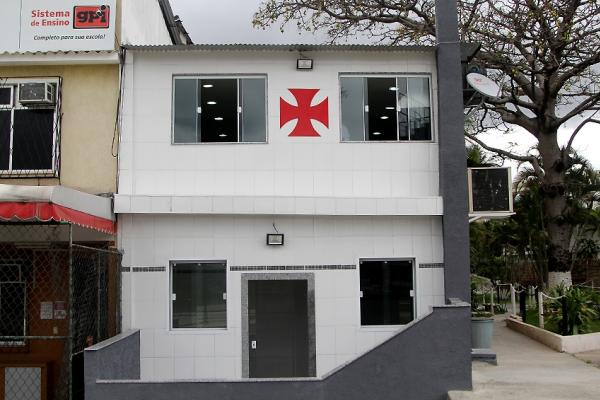 Novo restaurante fica ao lado do Colgio Vasco da Gama