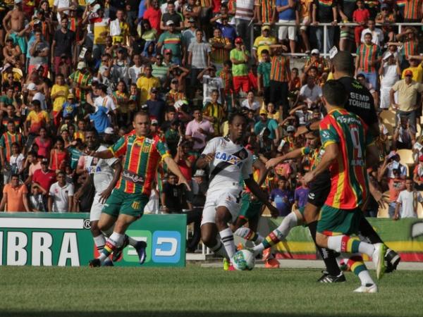 Sampaio e Vasco jogam no Klber Andrade, em Cariacica