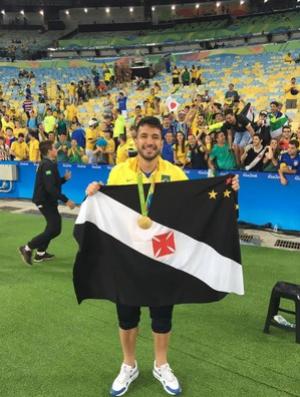 Campeo olmpico, Luan volta ao Vasco nesta segunda-feira