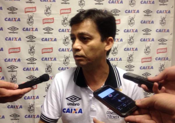 Alex Evangelista concede entrevista coletiva