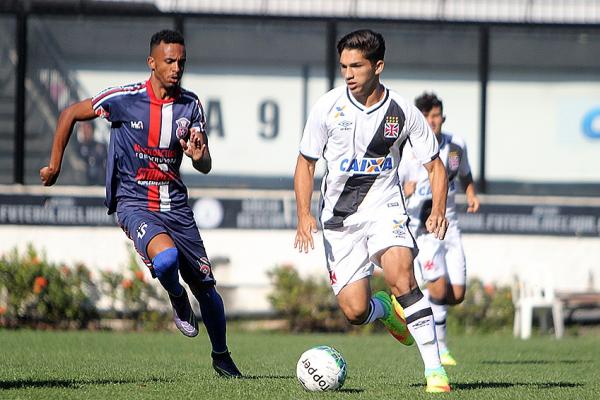 Arbitragem ignorou pnalti claro em Andrey na etapa final