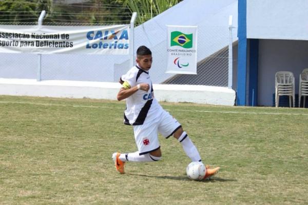Diego Delgado atuando pelo Vasco