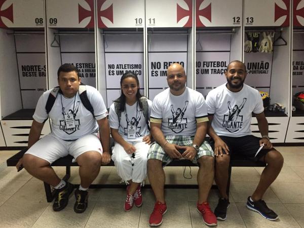 Gigantes visitaram vestirio antes da partida