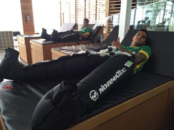 Henrique e Yago Pikachu fazendo regenerativo no CAPRRES