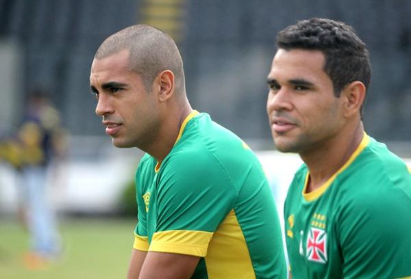 Junior Dutra e derson: Jorginho continuar apostando na dupla de ataque