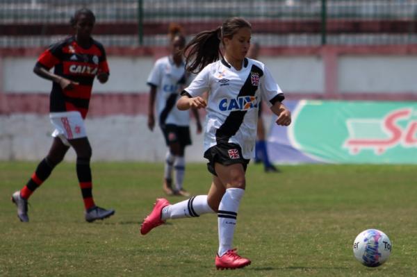 Letcia Botelho quase deixou a sua marca no segundo tempo