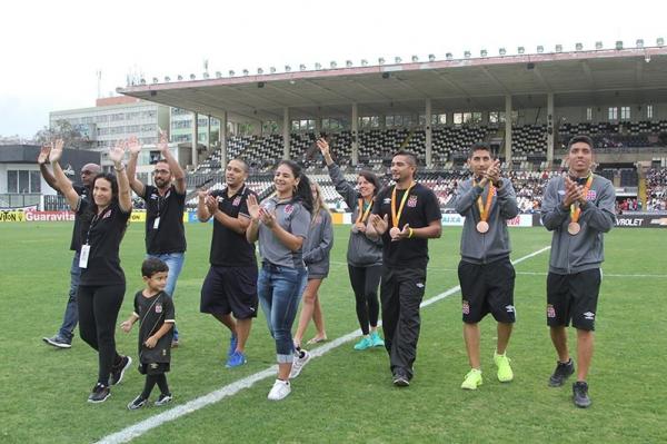 Vascanos agradecem o carinho dos torcedores