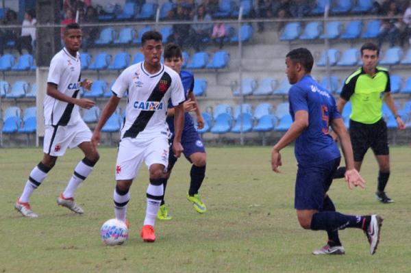 Evander brilhou contra o Itabora