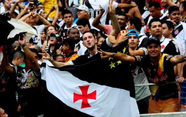 Torcida vai se concentrar no Aeroporto Internacional Eduardo Gomes, a partir das 13h desta quarta-feira (05), para receber o time com festa.