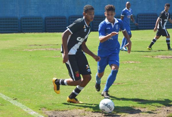 Marrony fez um golao na vitria do sub-17
